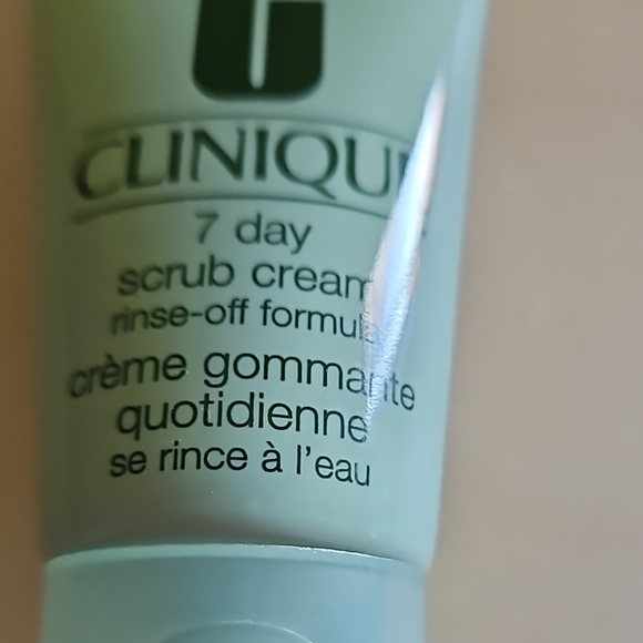 NWT Clinique 7 day scrub cream & even better clinical brightening moisturizer - Picture 5 of 6